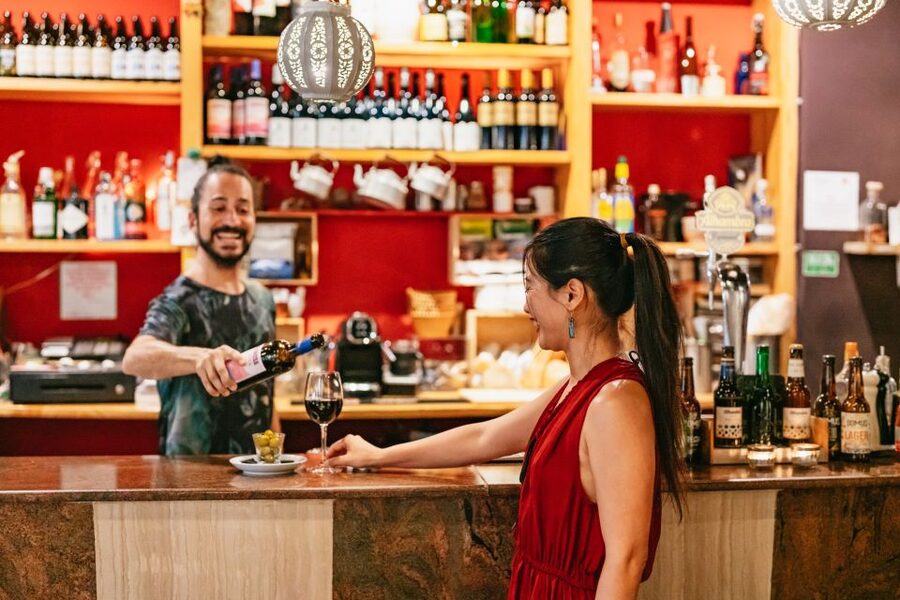 "Algarabía": Flamenco Show at Café Ziryab. Madrid - Tapas and drinks: what to order without turning it into a chore