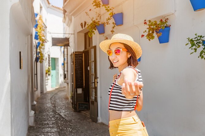 Andalusia: Cordoba, Seville & Granada from Madrid – 4 Nights - Granada Alhambra and Generalife: why your passport is non-negotiable