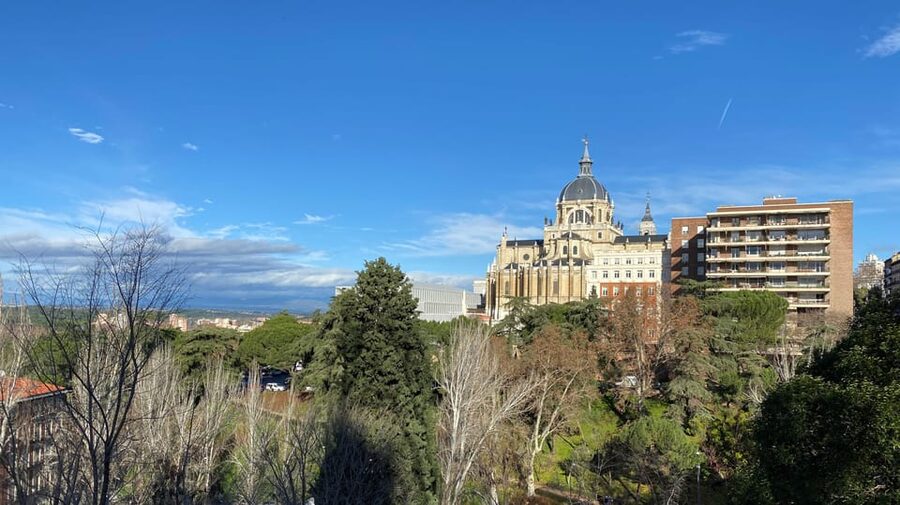 Architecture Tour: Old Historic Madrid with an architect - Almudena Cathedral and Iglesia de San Nicolás: layers of faith in the city map