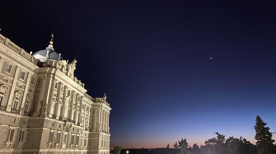 Architecture Tour: Old Historic Madrid with an architect - Plaza de la Villa and San Miguel Market: the city’s everyday architecture