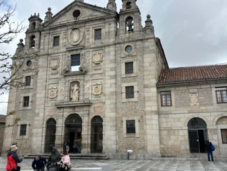 Avila and Segovia: Private Minivan Tour from Madrid - Alcázar of Segovia: the one you should not skip