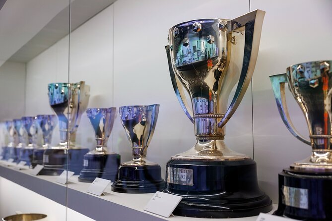 Bernabeu Stadium & Real Madrid Museum Guided Tour - Bernabéu Stadium Stop 1: Seats, Dressing Rooms, and Field-Level Energy