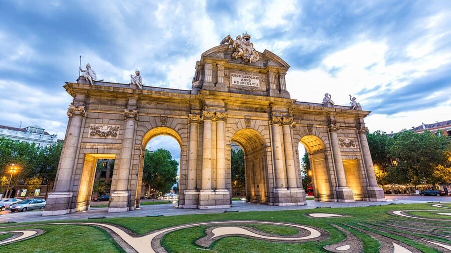 Best of Madrid: Private Walking Tour with a Local - Price and Value: What $30 Buys in a Private Madrid Tour