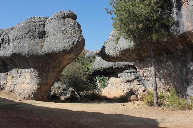 Cuenca and the Enchanted City Full Day Tour from Madrid - Timing, walking, and comfort: what to pack for this day trip