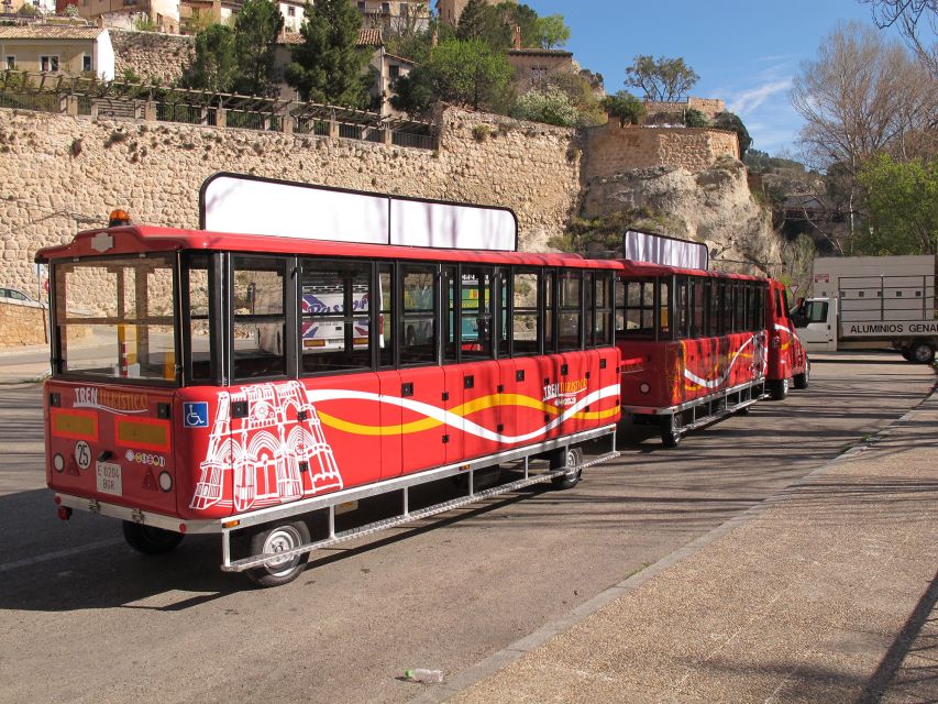 Cuenca: Tourist Train Tour - Getting Oriented at Plaza Mayor and the 45-Minute Loop