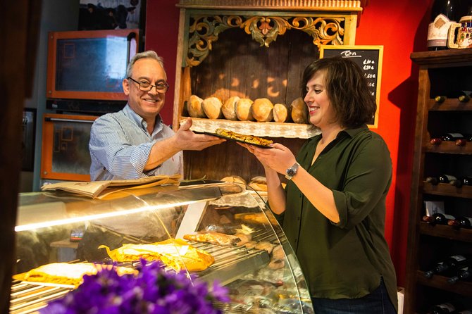 De Mercados: A Neighborhood Market and Food Tour - Group size, pace, and meeting point: make this easy on yourself