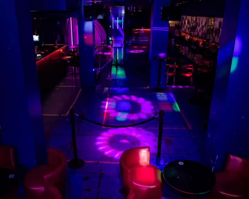 Disco night at Samsara, calle de la Cruz, 7, Madrid - Timing: what you’re really buying with the 22h to 6 am window