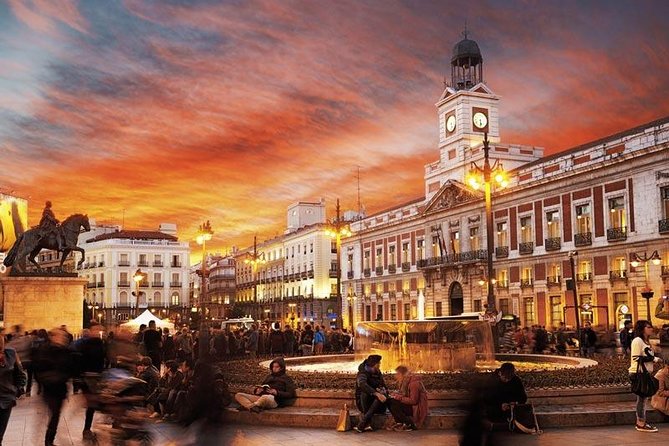 Discover Madrid's Live Music Scene - Stop 1 at Puerta del Sol: one hour to get your ears tuned