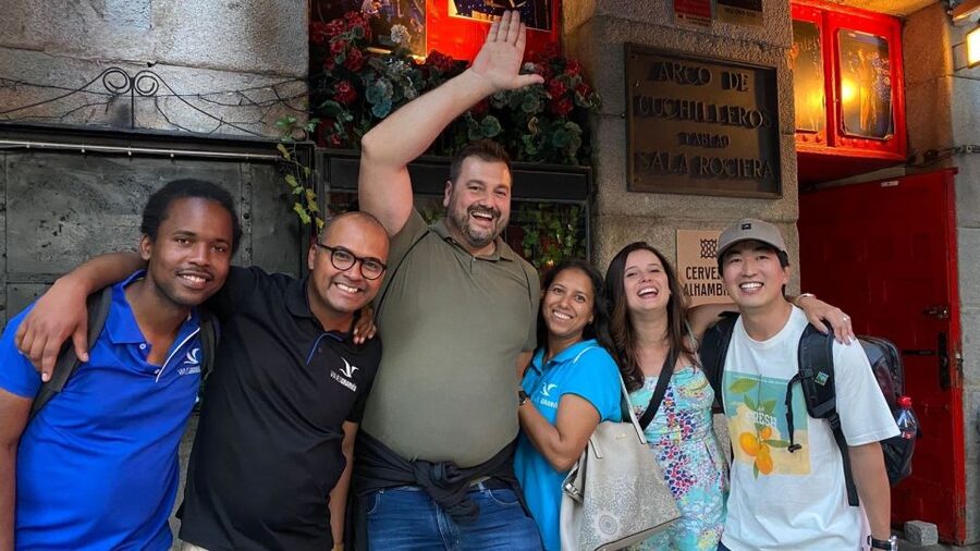 Discover the best "Wines and Tapas in Madrid". - Tapas and wine in Madrid, in a tight 3-hour timeline