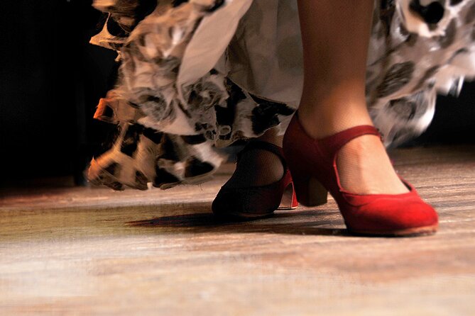 Flavours & Flamenco in Madrid Experience + Pub Crawl - Safety and sightlines tips for late-night Madrid