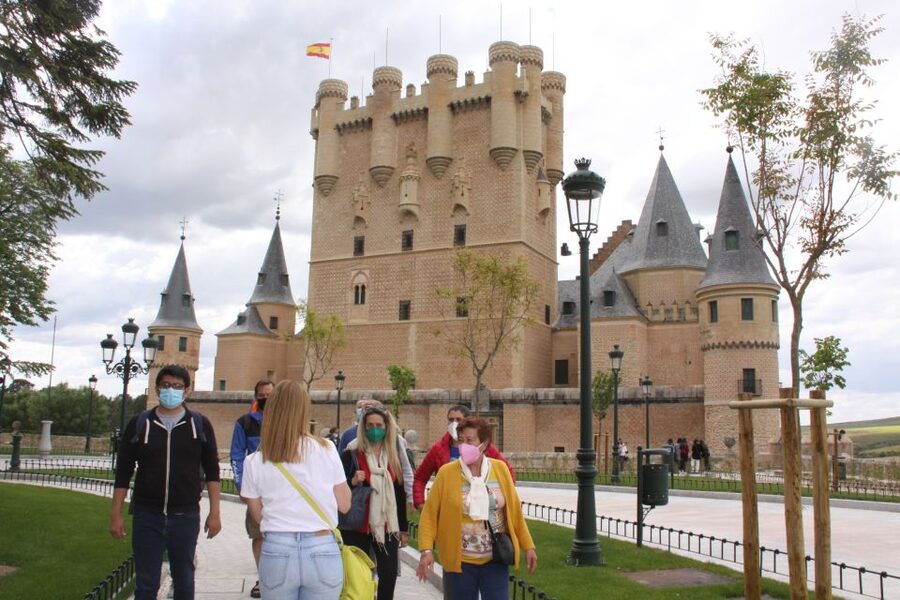 From Madrid: Avila and Segovia Full-Day Tour - Should You Book This Madrid to Ávila and Segovia Tour?