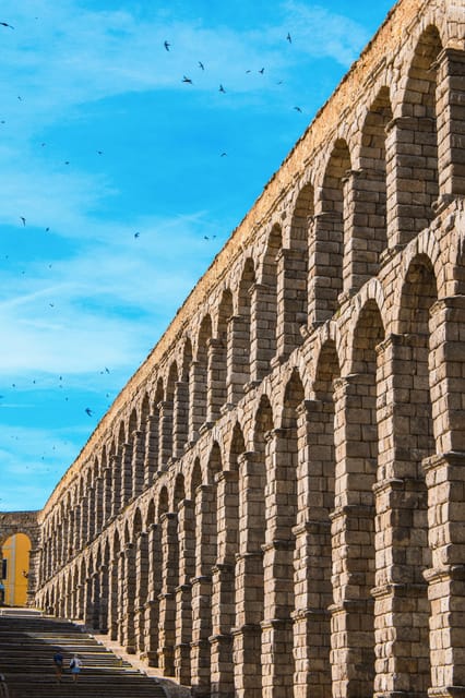 From Madrid: Ávila and Segovia Guided Day Trip - Who Should Book This Trip, and Who Might Want Something Else