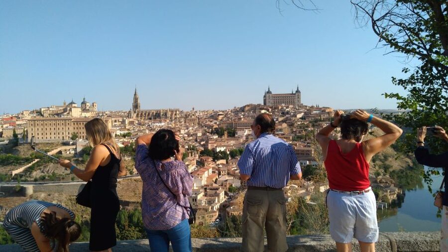 From Madrid: Guided Day Trip to Segovia and Toledo - The Coach Ride Time: Comfortable, but Don’t Count on Perfect Air