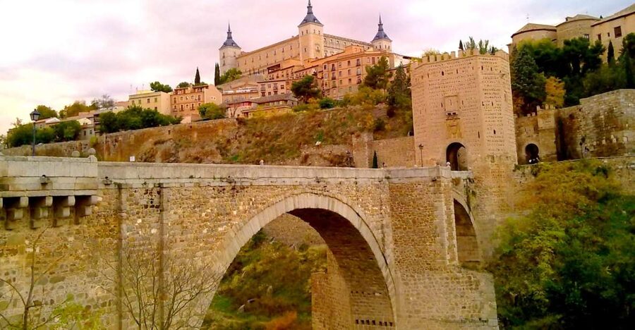 From Madrid: Guided Day Trip to Segovia and Toledo - Meeting Point in Madrid: Where the Day Starts Smoothly