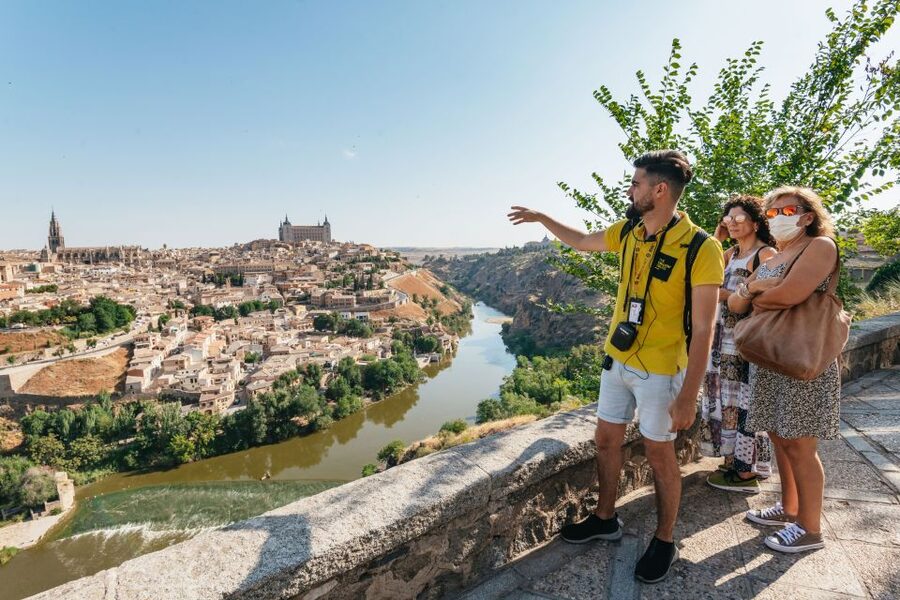 From Madrid: Guided Day Trip to Toledo by Bus - Key reasons this trip works