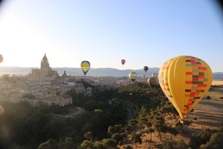 From Madrid: Hot Air Balloon over Segovia with Transfer - What You Actually See From the Sky: Alcázar, Aqueduct, and the World Heritage Feeling
