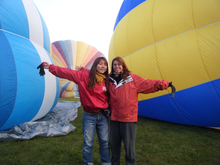 From Madrid: Hot Air Balloon Ride in Segovia with Pickup - The crew experience: calm pilots and helpful team members