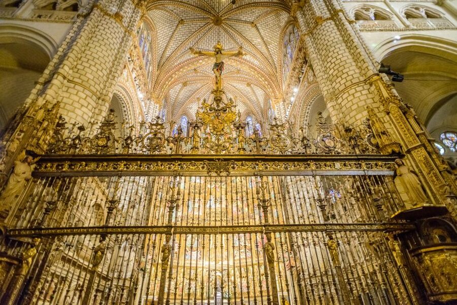 From Madrid: Segovia, Ávila, and Toledo Guided Tour - Toledo Cathedral, the Narrow Streets, and the Valley View That Changes the Feel of the City