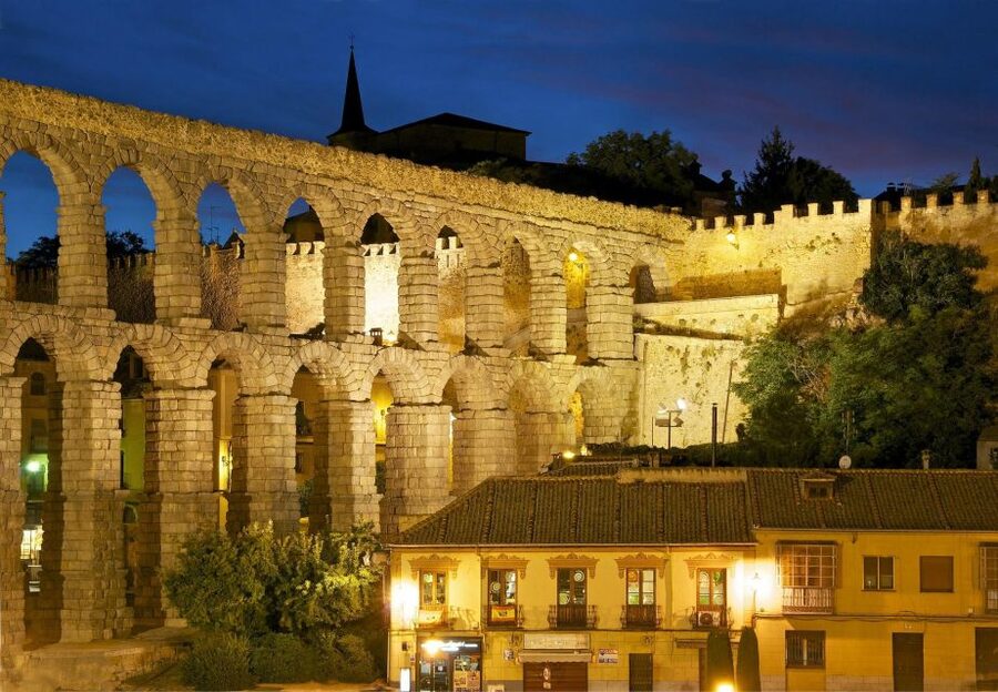 From Madrid: Segovia Highlights Private Half-Day Tour - Why Segovia’s Aqueduct, Cathedral, and Alcazar Work So Well in One Half-Day