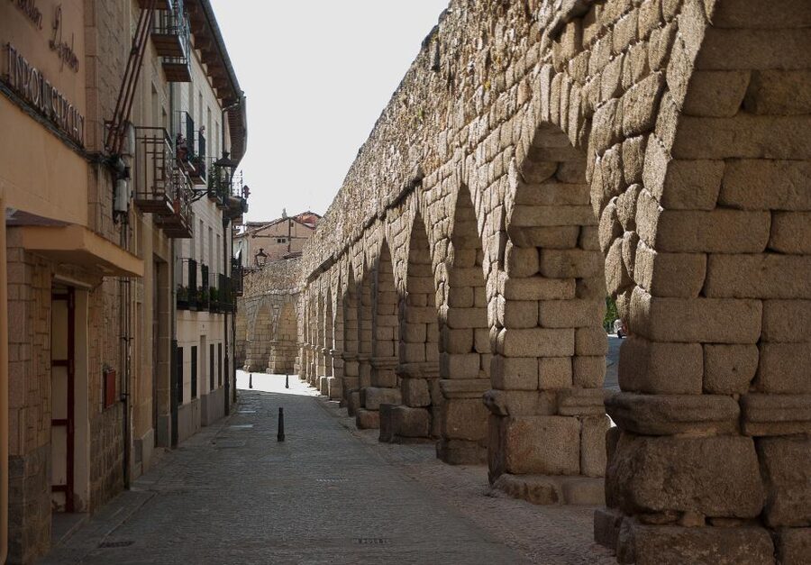 From Madrid: Segovia Highlights Private Half-Day Tour - The Walk Between Stops: How You Read a City in “Corners”