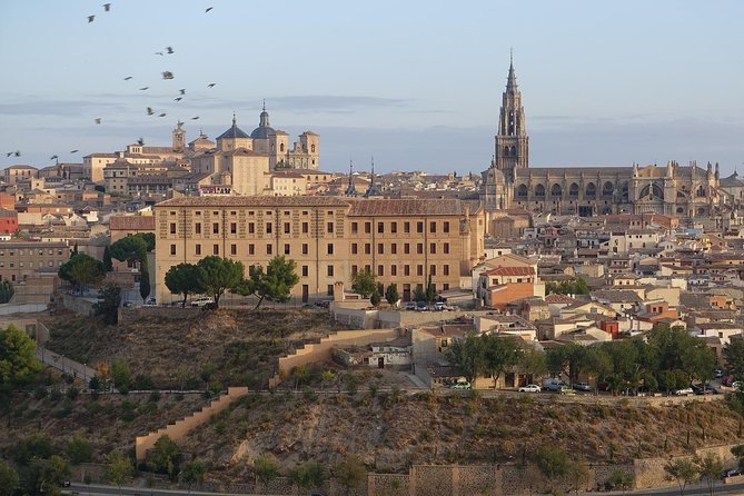 From Madrid: Segovia & Toledo with Alcazar and Cathedral - Toledo Cathedral Primada: when the optional guided entry is worth it