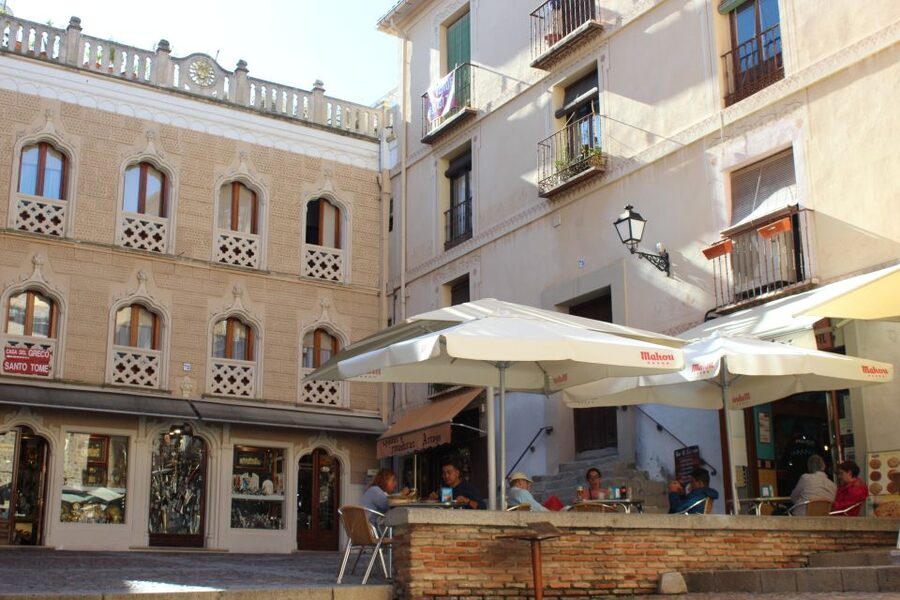 From Madrid: Toledo Full-Day Trip with Optional Cathedral - Meeting Point Tips: Plaza Las Ventas, Then Look for IBE TOURS