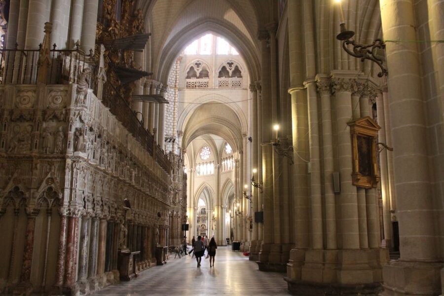 From Madrid: Toledo & Jewish Quarter Half-Day Tour - VIP Bus Comfort and the Small Friction Points