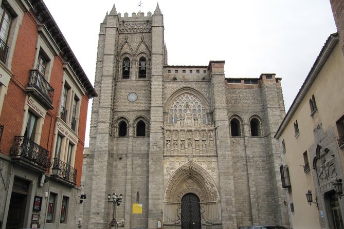 Full Day Tour to Avila & Segovia from Madrid - The Alcázar of Segovia: why the bow-of-a-ship shape hits hard