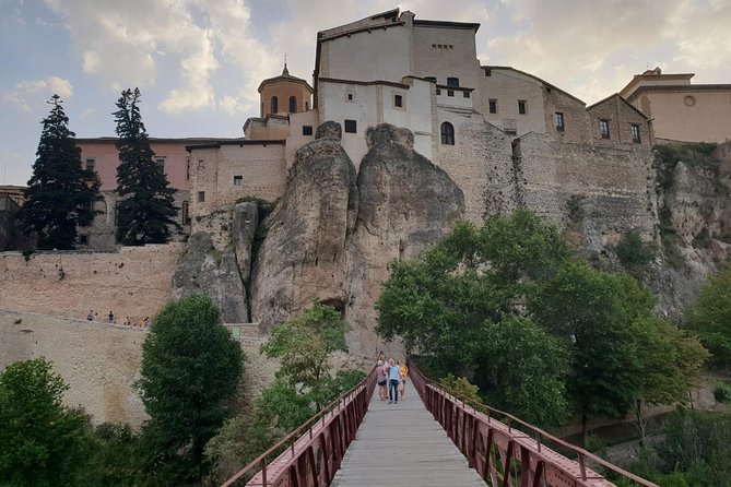 Guided Tour Panoramic Basin - Casas Colgadas: Hanging Houses and why they became Cuenca’s symbol