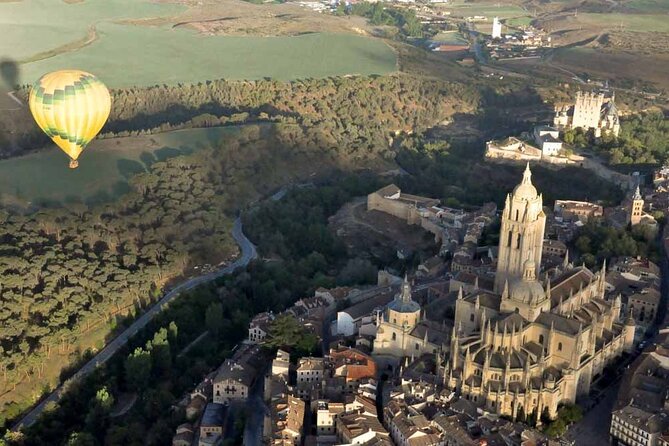 Hot Air Balloon over Segovia with Optional Transfers from Madrid - Roman Aqueduct and the 108 AD Story You Can Actually See