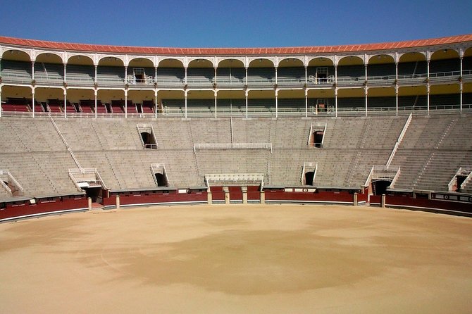 Las Ventas: Bullfighting Hall, Museum and Tour of the Bullring - Where you meet at C. Alcalá, 237 and how to find your guide quickly