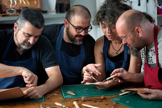 Leathercraft Workshop in the Rastro of Madrid - Key takeaways before you go