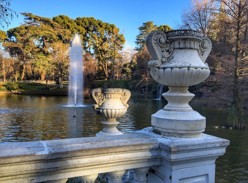 Madrid: 1.5-Hour Retiro Park Guided Walking Tour - Timing and comfort: how to get the best 1.5-hour walk