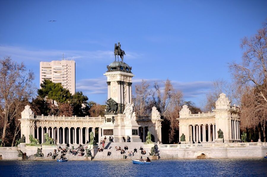 Madrid: 1.5-Hour Retiro Park Guided Walking Tour - The 90-minute route: what you will actually see
