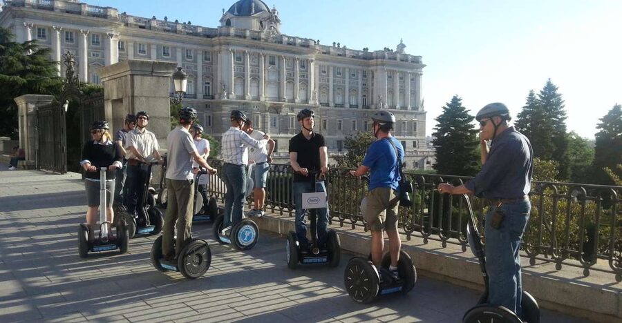 Madrid: 2-Hour Sightseeing Segway Tour - Meeting at Calle de Santiago, 18, and learning Segway basics fast