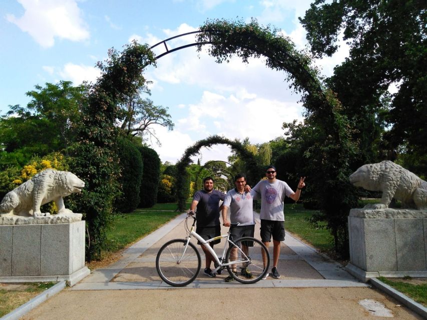 Madrid: 3-Hour Guided Bike Tour - Key highlights to look for