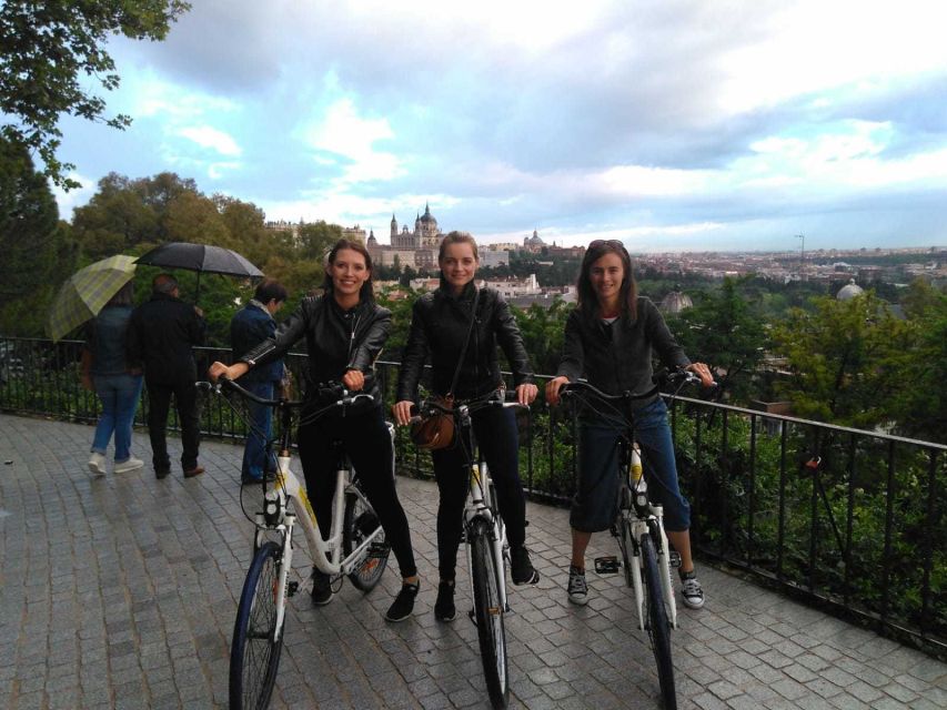Madrid: 3-Hour Guided Bike Tour - Getting started near Plaza San Miguel (and why the first minutes matter)