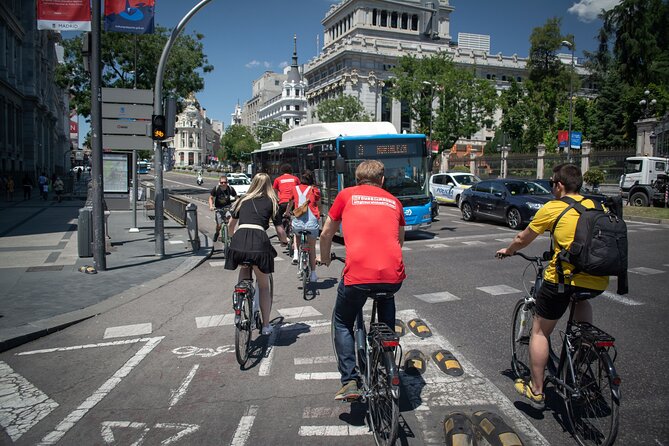 Madrid: 3 hour Guided Highlights Bike Tour with Optional Tapas - Puerta del Sol and the 0 km Point: Finish Where History Lives