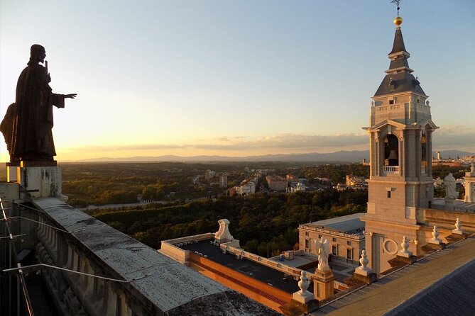 Madrid Best Walking Tour: Old city and Royal sites - Stop 2: Parque del Oeste and the hilltop view that frames Madrid’s origin