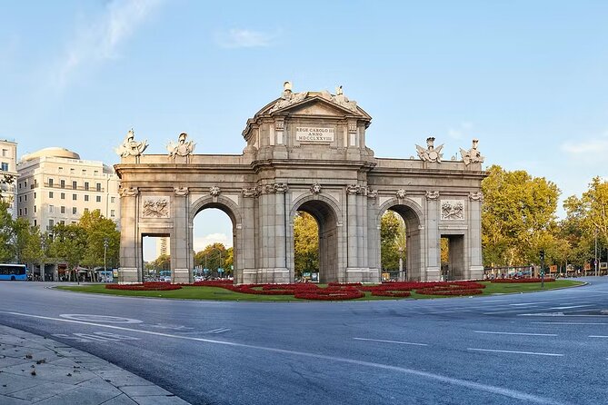 Madrid Big Bus Night Tour - Should you book the Madrid Big Bus Night Tour?