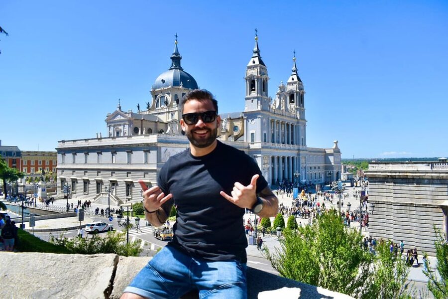 Madrid by bike + PhotoShooting - Museo del Prado Stop: Art Without the Full Museum Day