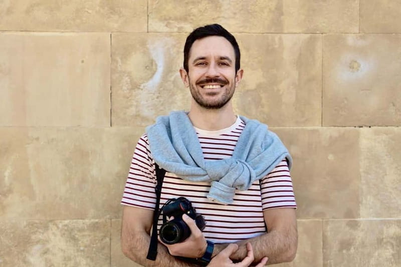 Madrid by bike + PhotoShooting - Sol and Plaza Mayor: The Madrid of Side Streets and Big Squares