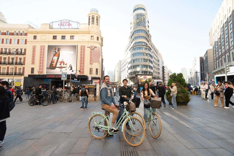 Madrid by bike + PhotoShooting - Benja’s Photo Workflow: What Makes the Nikon Shots Different