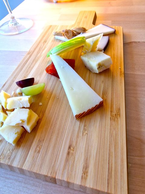 Madrid: cheese tasting with wine pairing. - Use what you learn after the tasting: pairing ideas for the rest of Madrid