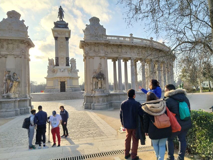 Madrid: Cibeles Rooftop & Retiro Park Guided Walking Tour - Cibeles Palace Rooftop Terrace: The Best Quick Orientation in Madrid