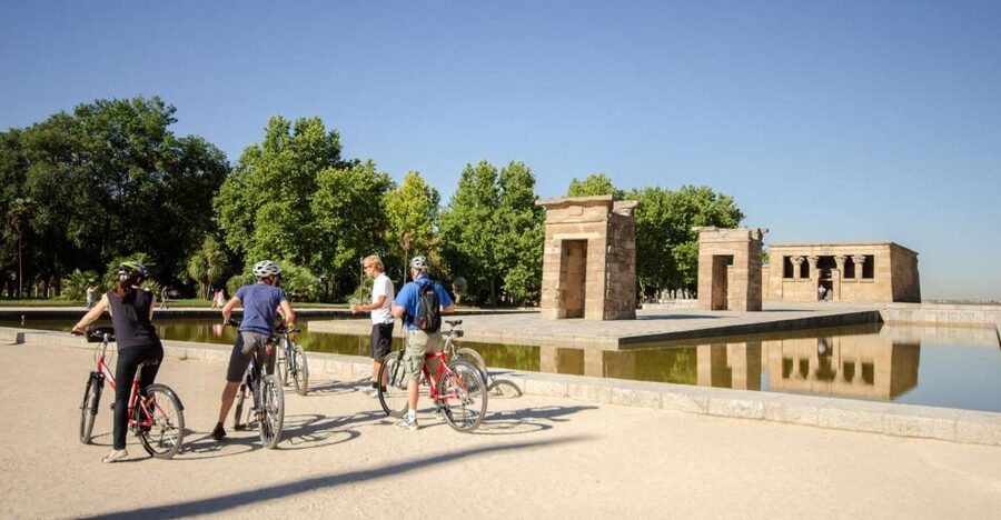 Madrid City Guided Bike/E-Bike Tour for Small Groups - A 3-hour orientation ride through Madrid’s most recognizable places