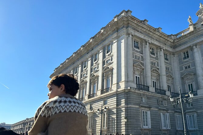 Madrid City Highlights Private Tour for kids and families - Games, Trivia, and Scavenger Hunts: How the Kids Stay With It