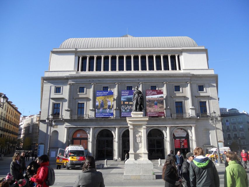 Madrid City Tour: Culture and History - Languages, guide style, and why it matters day-of