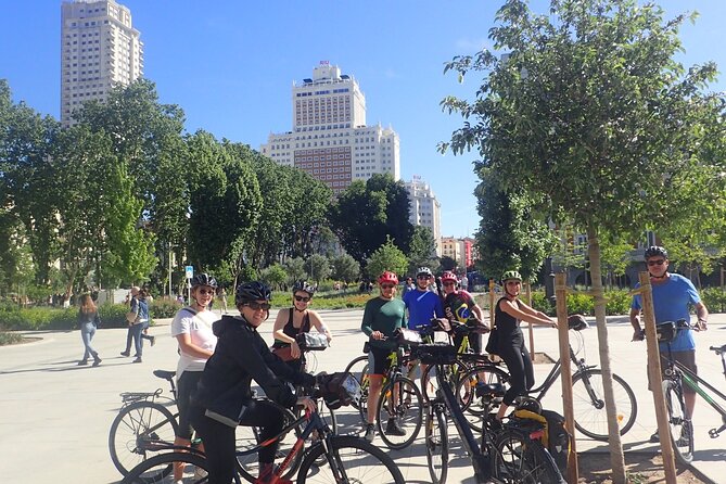 Madrid City Tour | Regular Bike or E-Bike | Reduced Groups - La Latina and Barrio de las Letras: the old streets you will want to revisit