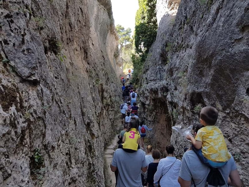 Madrid: Cuenca Day Tour with or without Enchanted City - Ventano del Diablo: the Quick Photo Stop That Changes Your View of the Day